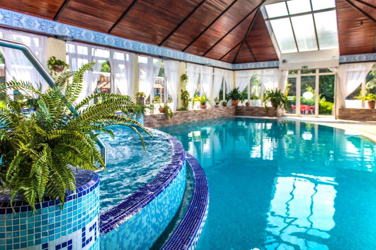 Duna Relax Hotel 라츠케브 외부 사진