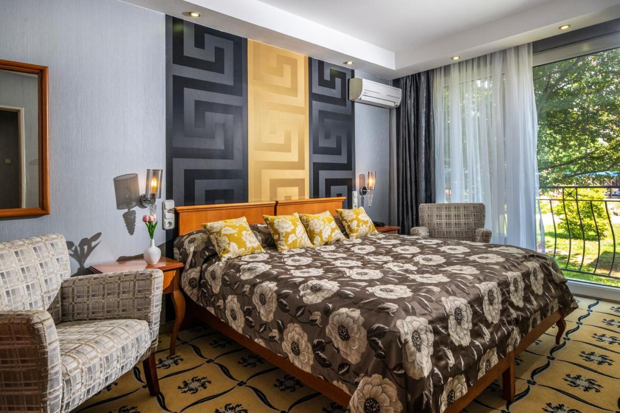 Duna Relax Hotel 라츠케브 외부 사진
