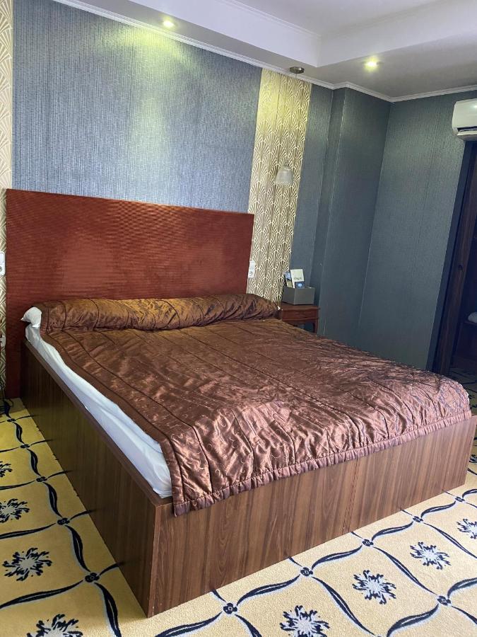 Duna Relax Hotel 라츠케브 외부 사진